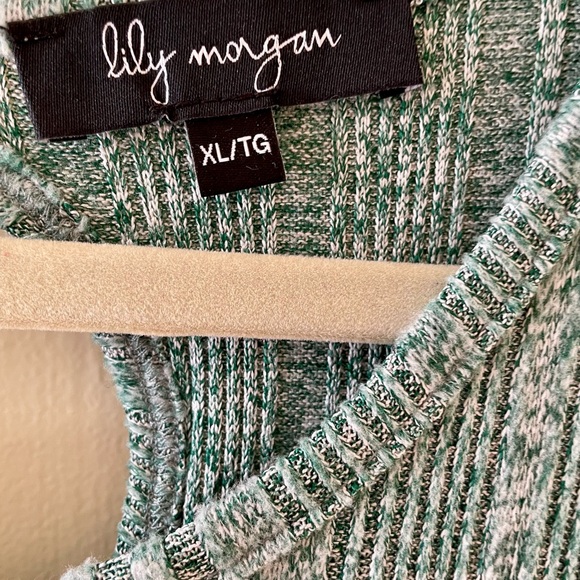 🍄 2/12$ Stylish Green Ribbed Women's Sweatshirt - Picture 3 of 4